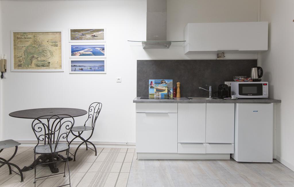 Une Chambre Chez Dupont Bordeaux Zimmer foto